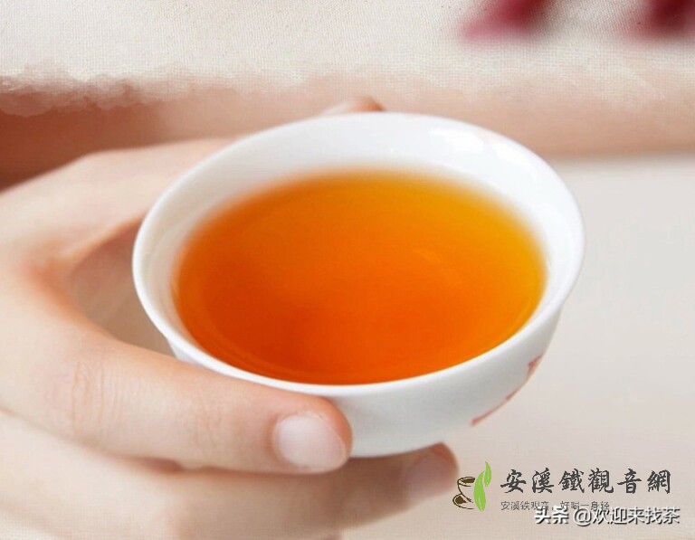 绿茶和红茶可以一起泡着喝吗？